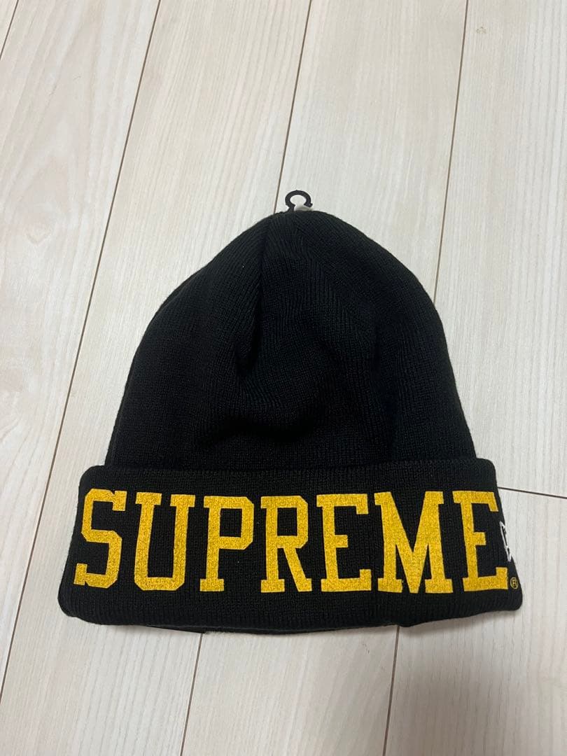 j*☆様 新品未使用品　Supreme ボックスロゴ　ビーニー　　ニット帽 黒