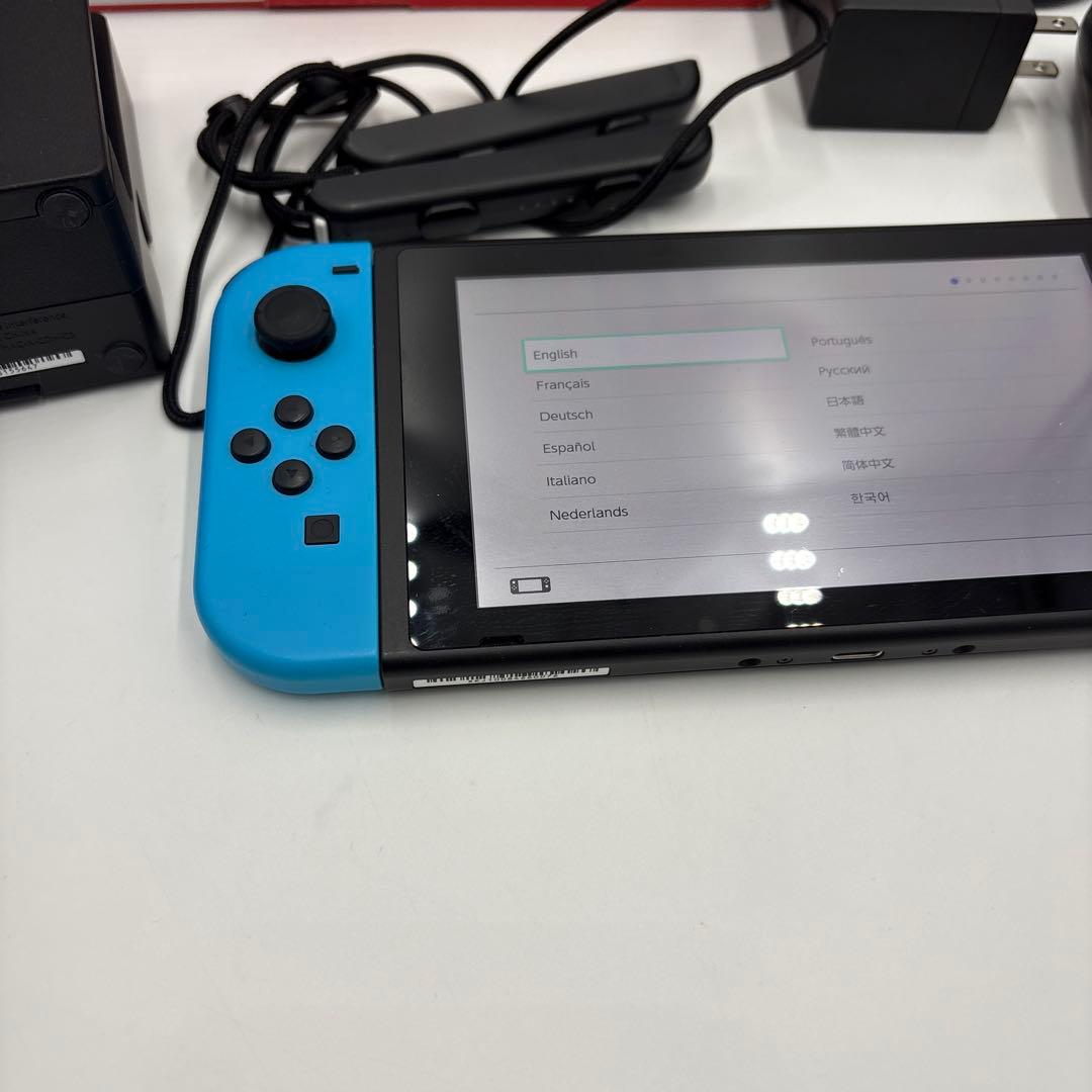 美品　Nintendo Switch HAC-001 ニンテンドースイッチ