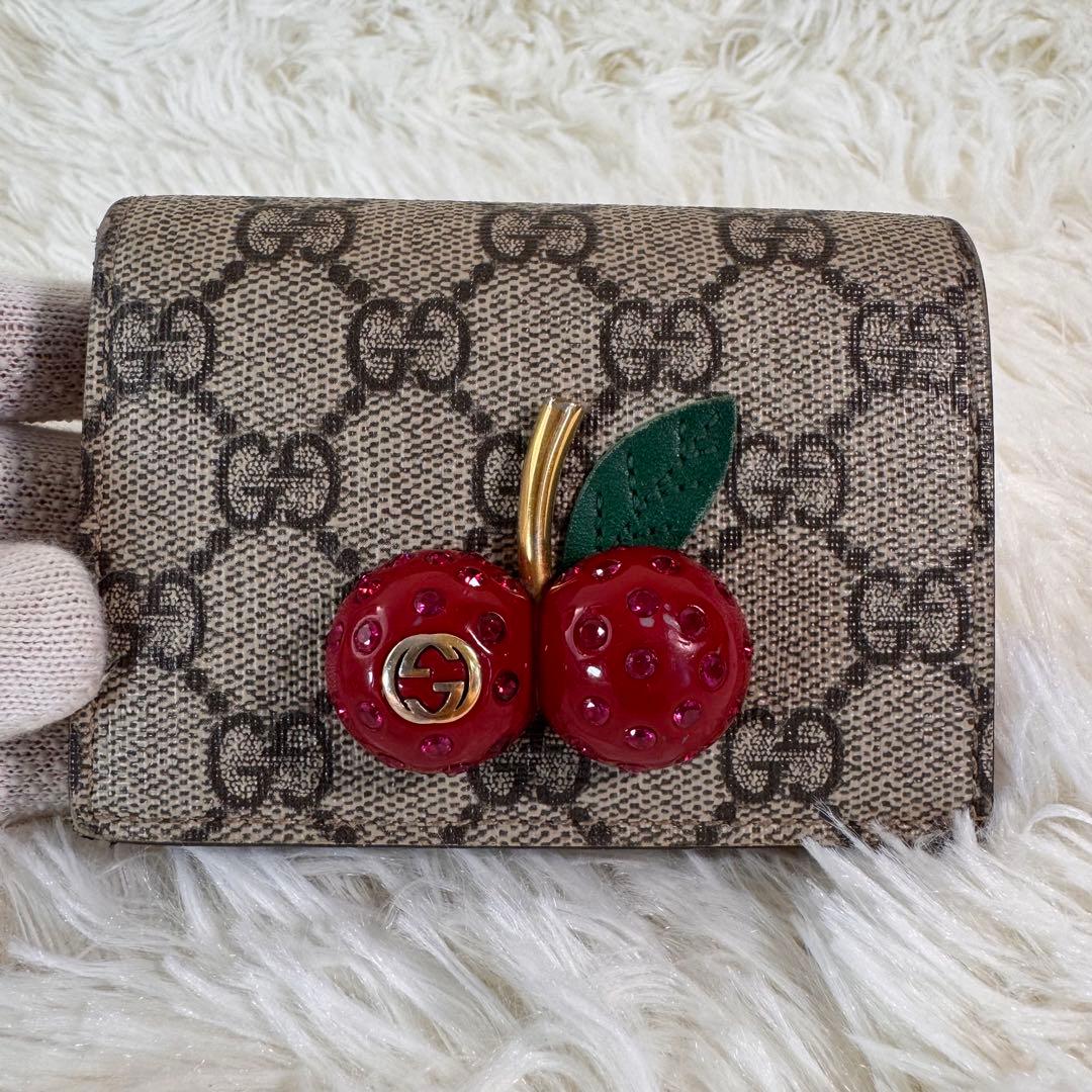 GUCCI グッチ 折財布 PVC レザー GGスプリーム チェリー 赤 箱付き