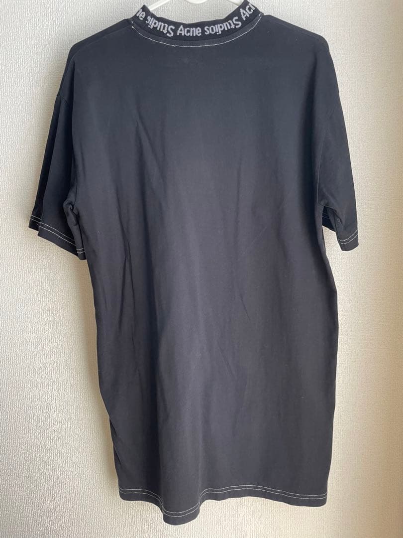 専用アクネストゥディオズ黒Tシャツ