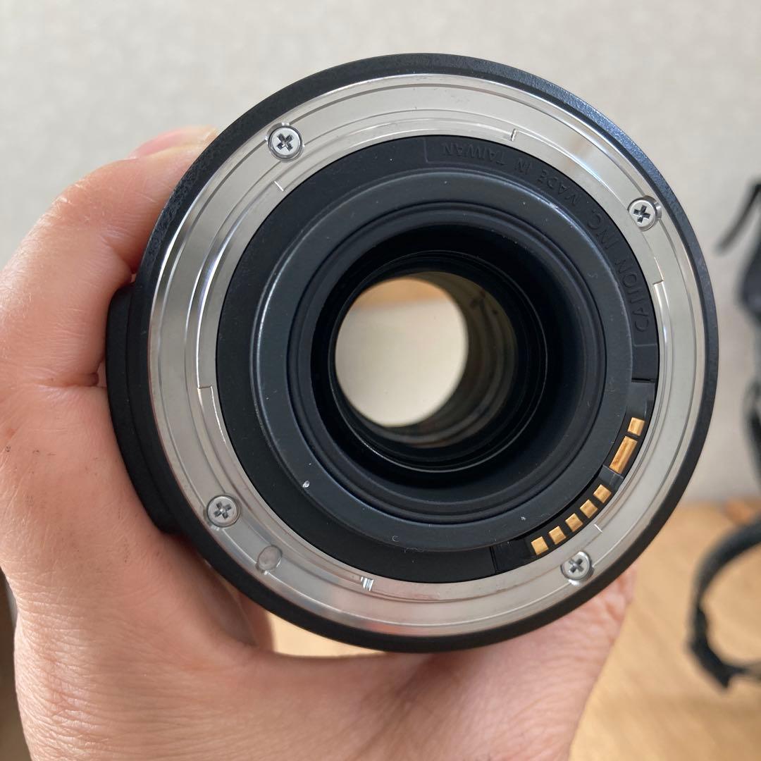 Canon EOS Kiss X4 デジタル一眼レフ 18-135mm