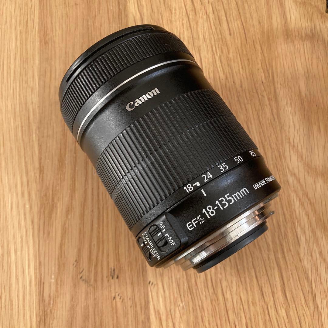 Canon EOS Kiss X4 デジタル一眼レフ 18-135mm