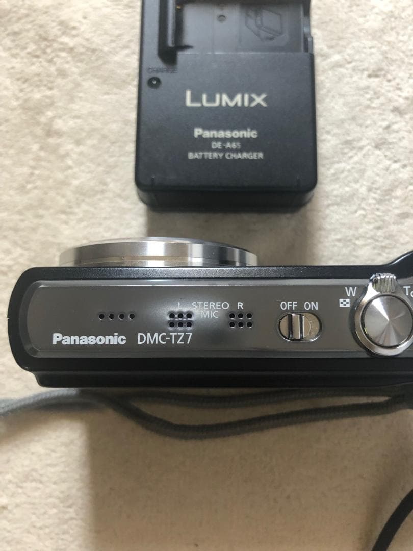 デジタルカメラ Panasonic LUMIX DMC-T27
