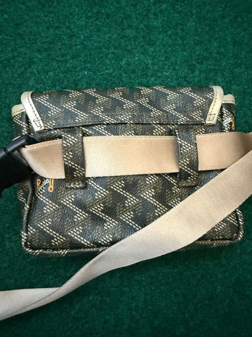 Resurrection レザレクション　ゴルフ　ボディバッグ・ウエストポーチ