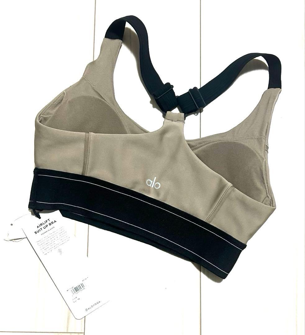 【新品未使用】alo yogaトップス　スポーツブラ XS