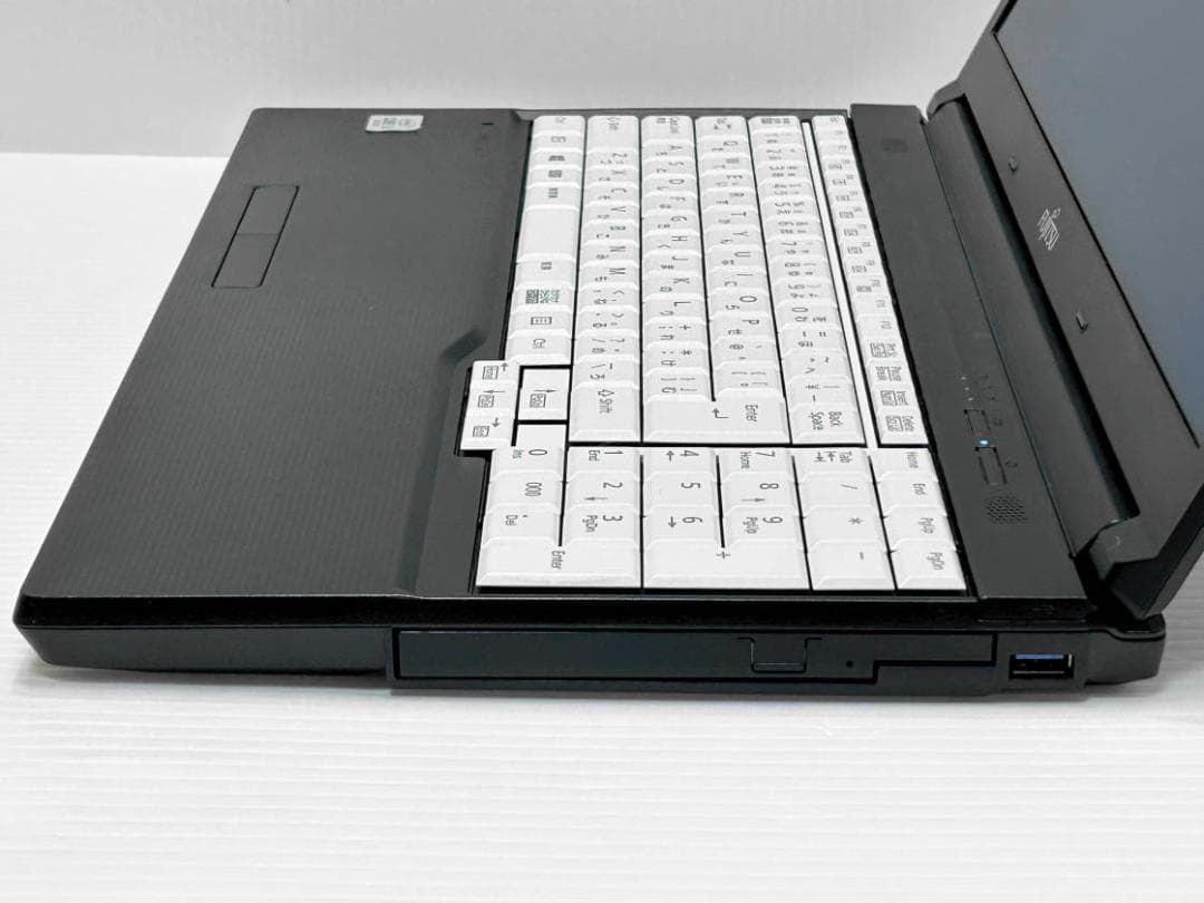 M*n様 SSD512G LIFEBOOK A5510/E i5 10310U
