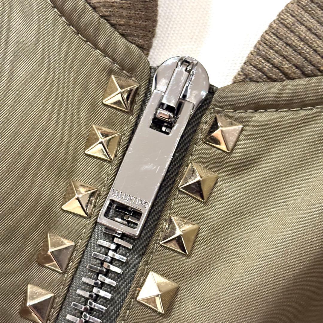 ☆定価30万☆VALENTINO ロックスタッズ MA-1 ブルゾン 46
