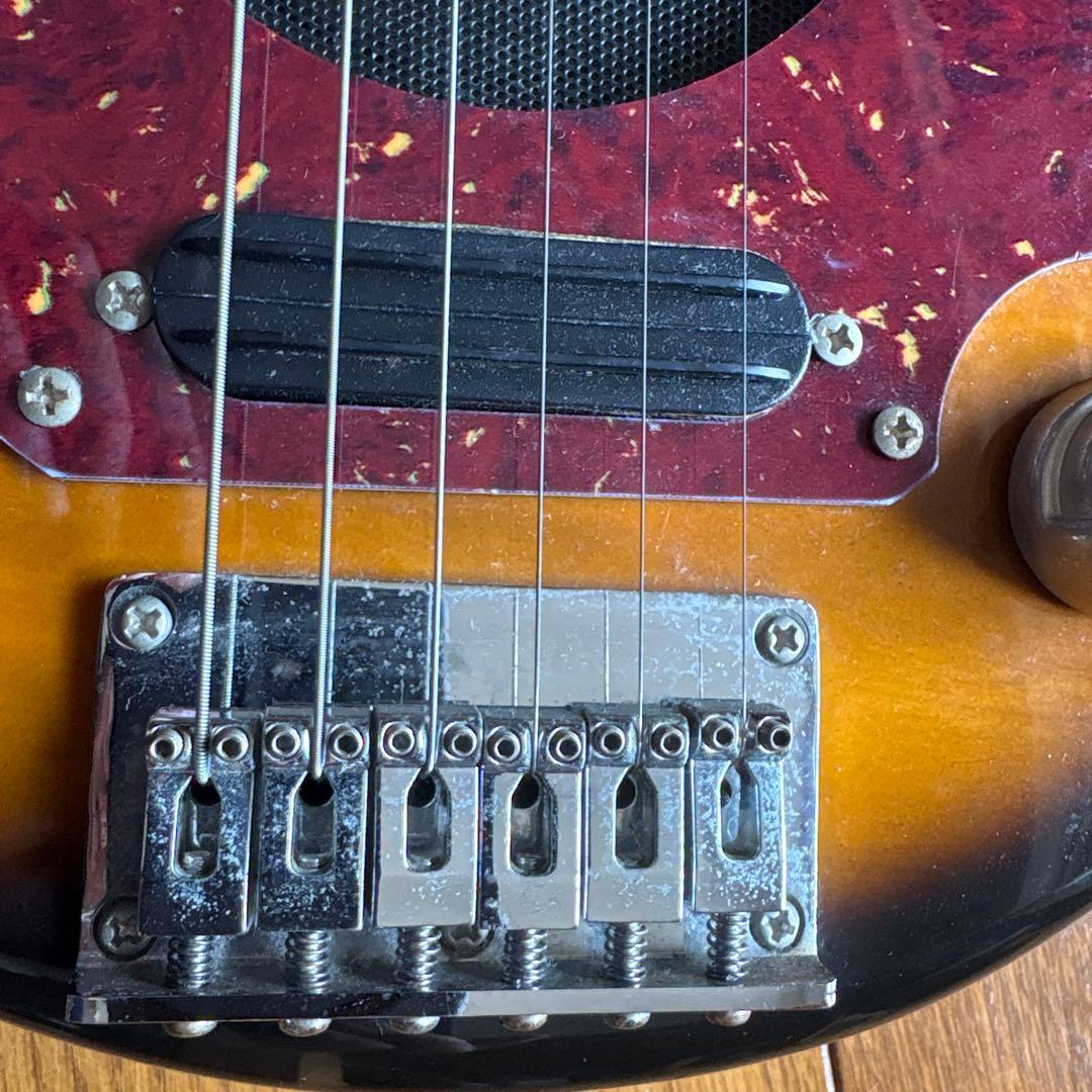 アンプ内蔵ギター　PGG-200タイプ　ロゴ無し