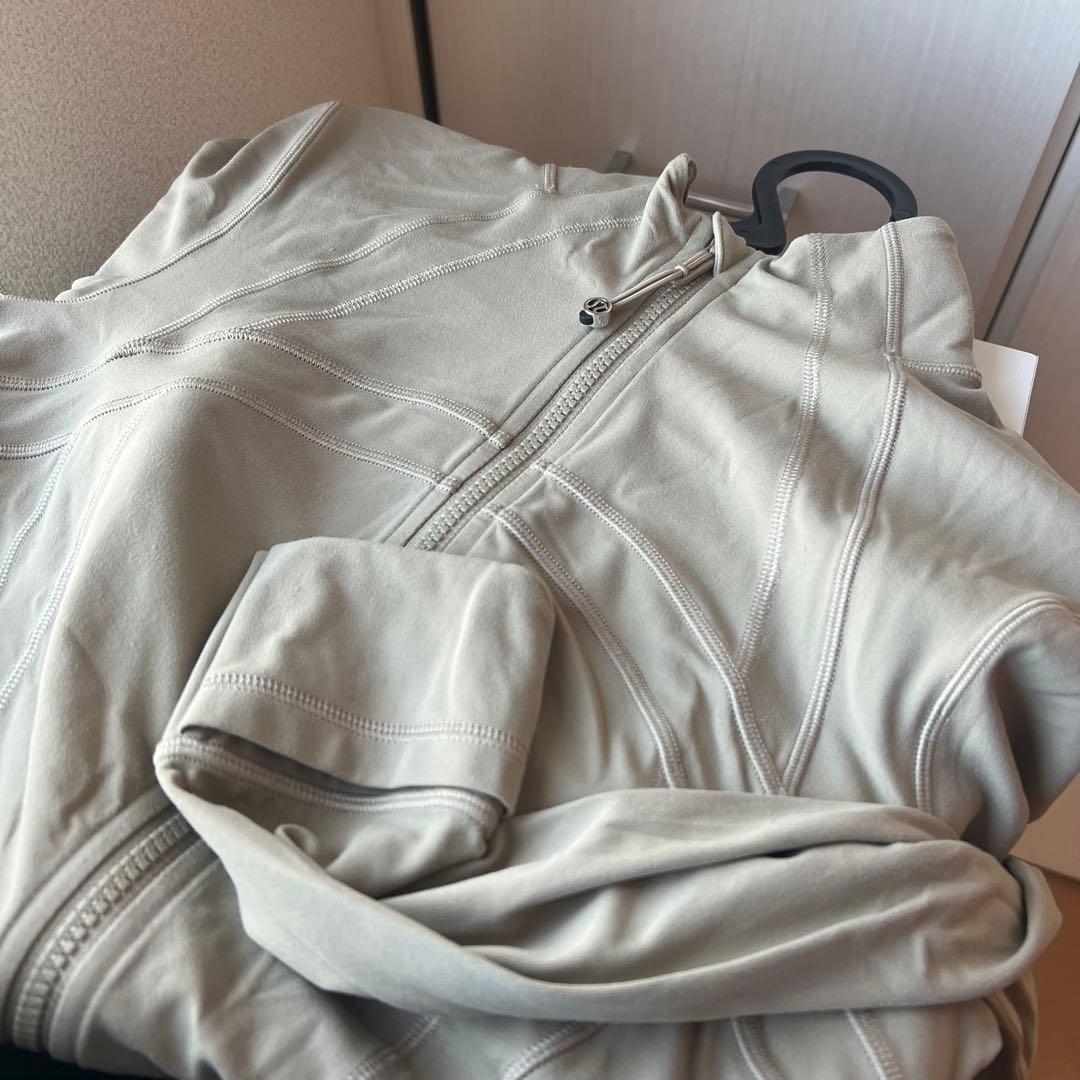 週末セール lululemon define ディファイン ジャケット サイズ8