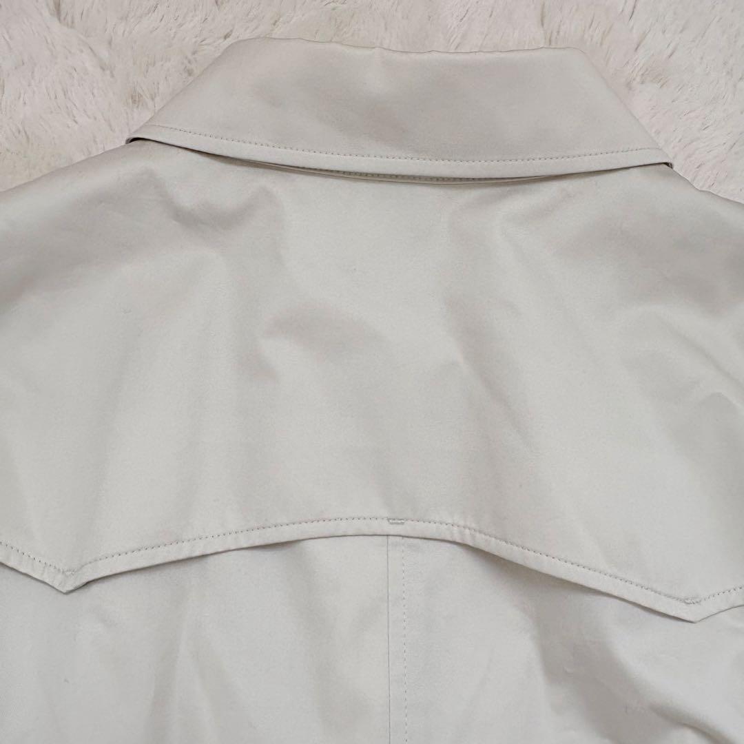 美品✨大きいサイズ✨23区 ショート丈トレンチコート　ダブルブレスト　48