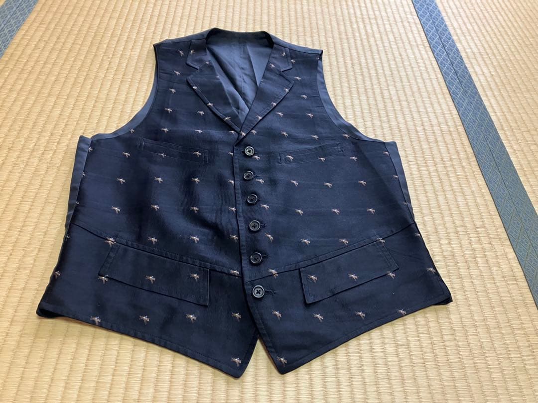 超美品　高級シルク100%ベスト　オンワード樫山製　襟付　乗馬が