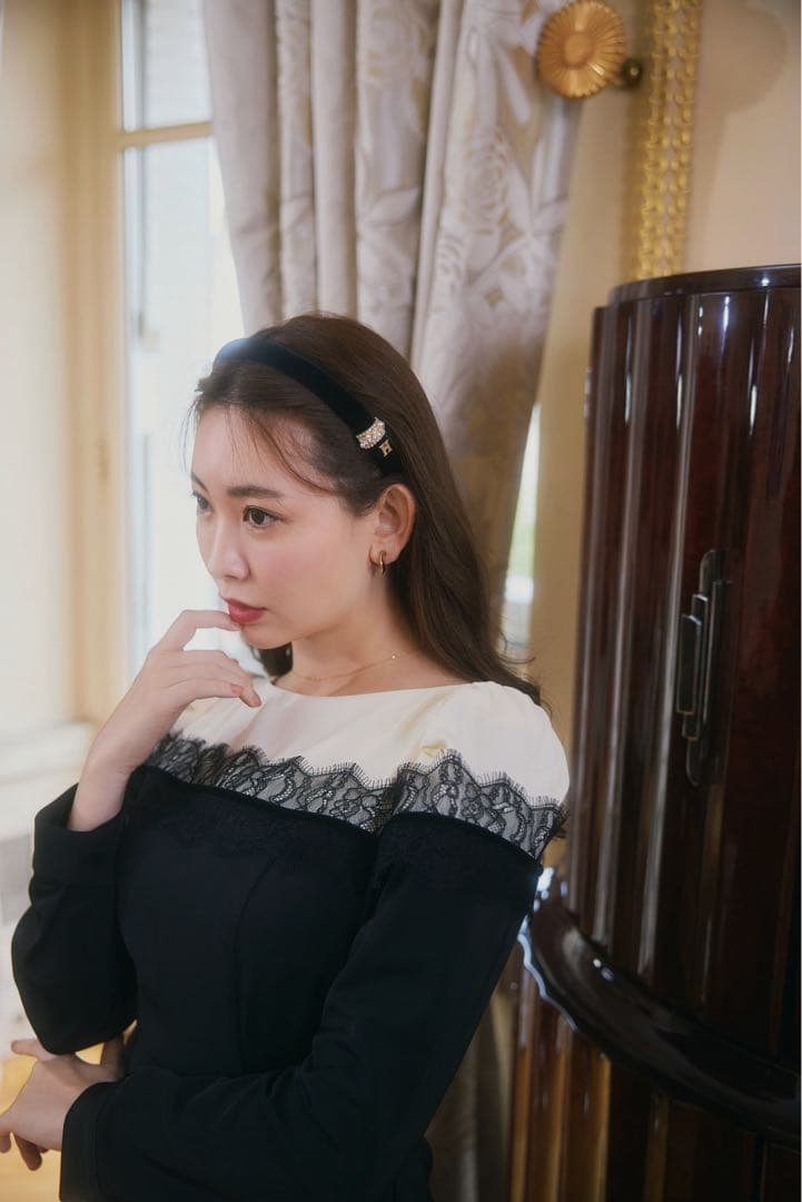 ヘアアクセサリー Crystal Charm Headband