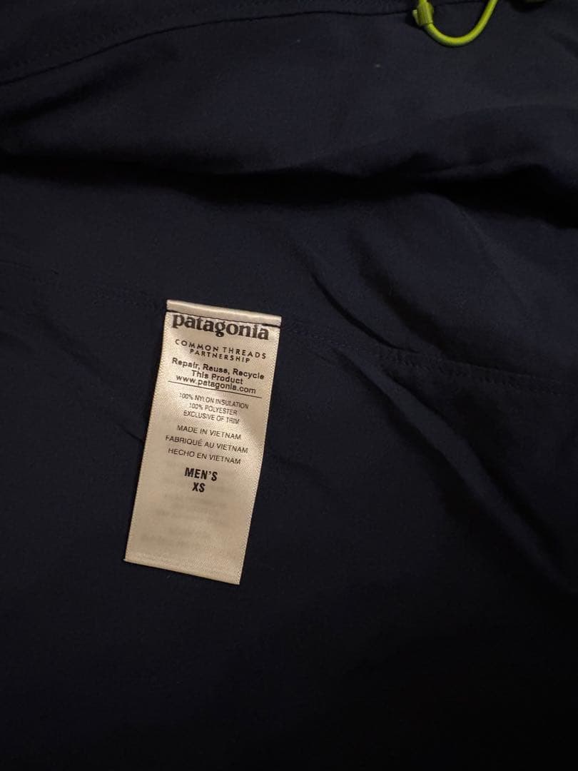 patagonia 青 ノースリーブベスト