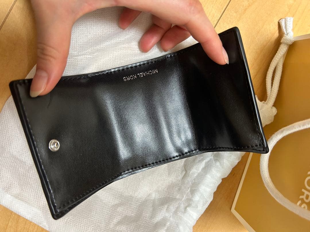MICHEAL KORS 財布