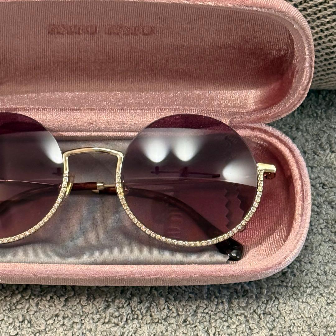 [miumiu]パープル ラウンド型 サングラス ケース付き