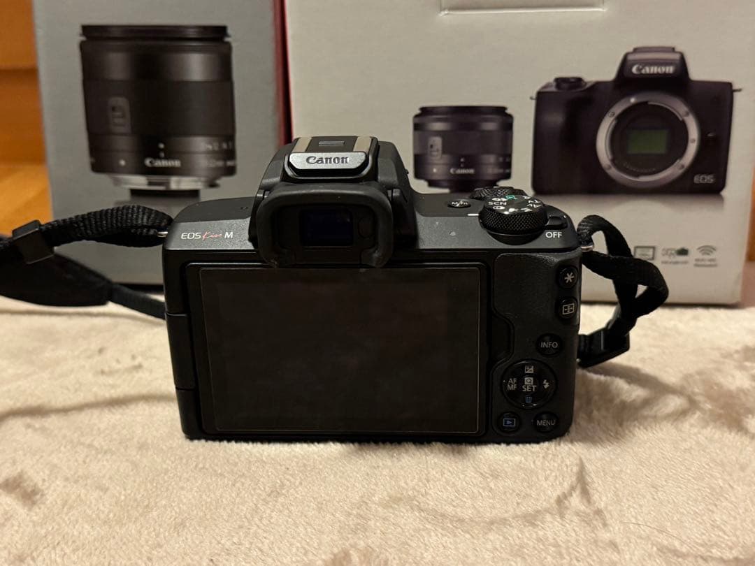 T*a様 Canon EOS Kiss M ミラーレス一眼 レンズ3本セット