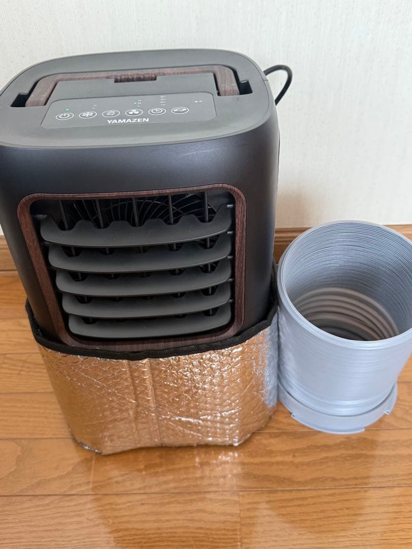 YEC-M03(B) コンパクトクーラー冷風、除湿、送風