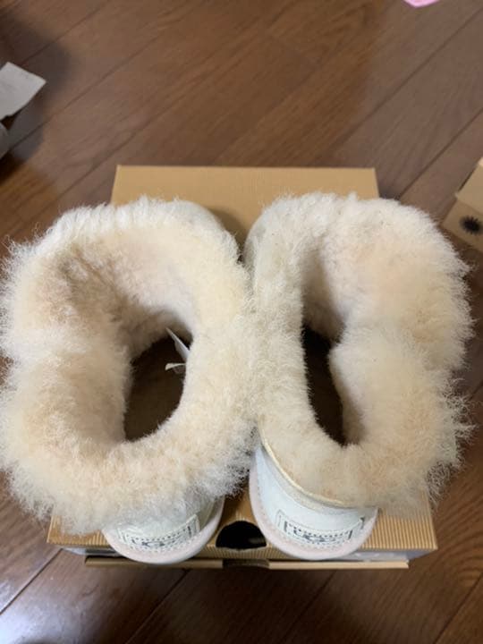 UGG ムートンブーツ　リボン　ジャッキー