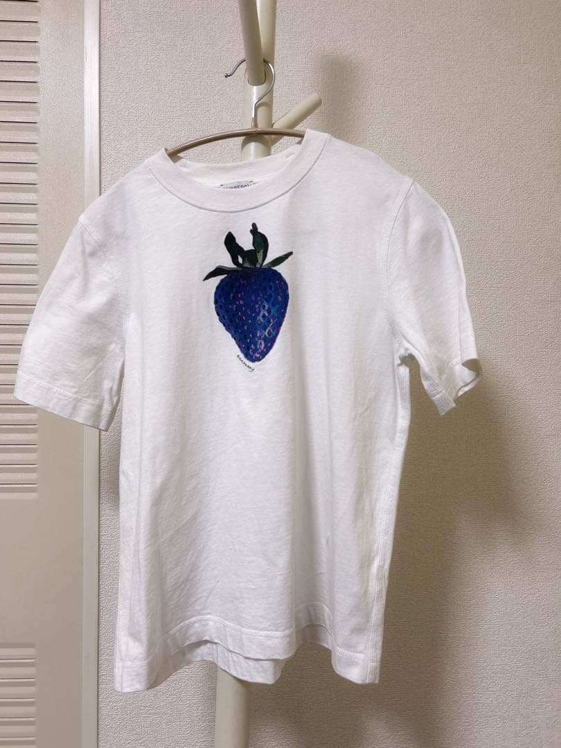 Burberry ストロベリープリント クルーネック Tシャツ