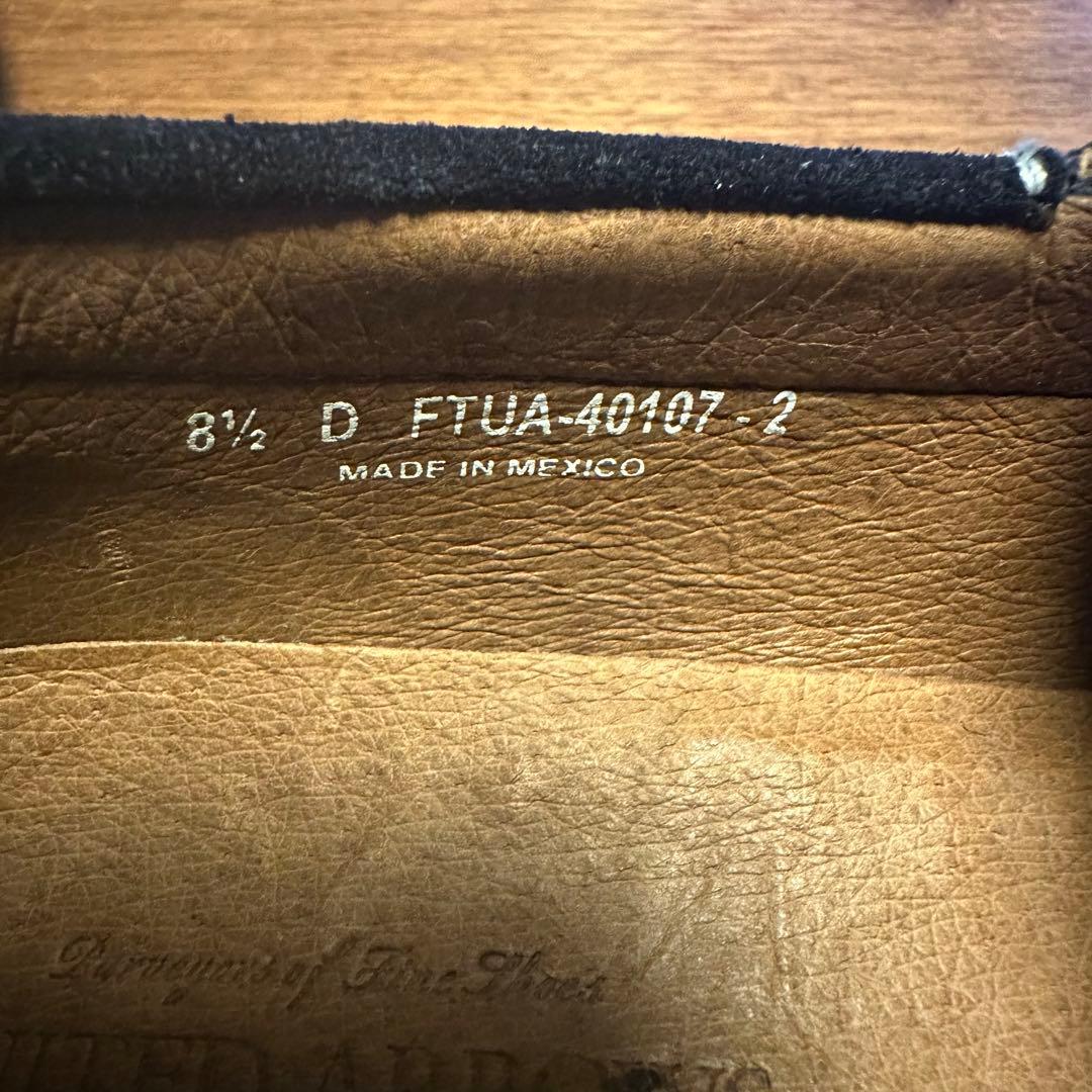 UNITED ARROWS の濃紺スウェードのデッキシューズ(美品)