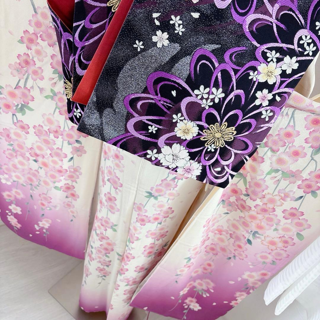正絹豪華振袖フルセット　白地　桜　花柄　成人式に