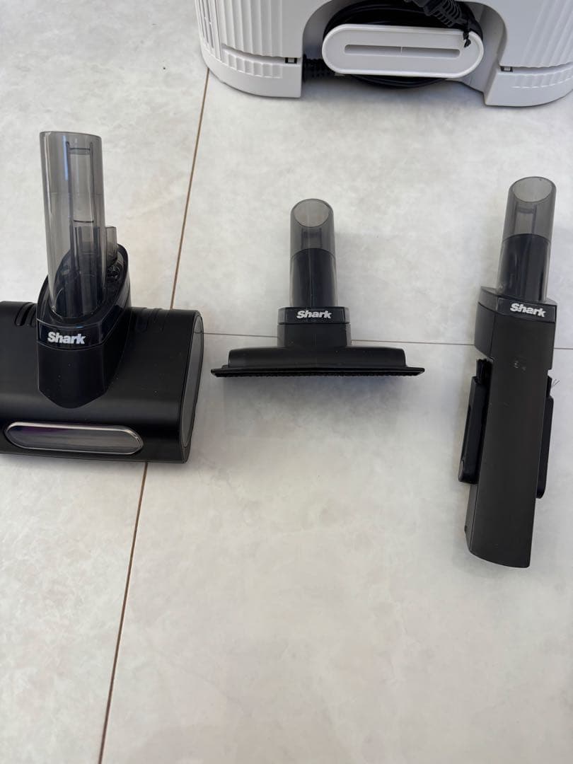 【美品】シャーク　EVOPOWER SYSTEM NEO＋　LC351JWH