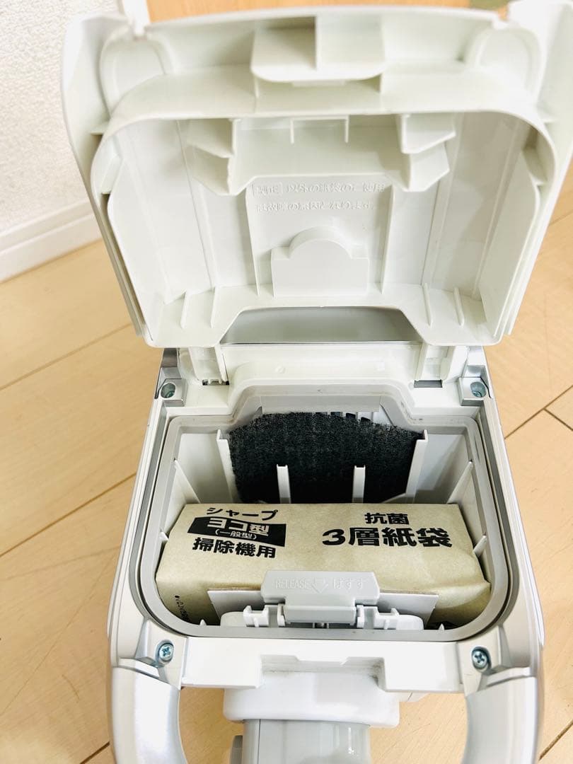 シャープ 2022年製 紙パック式クリーナー 掃除機 EC-MP310