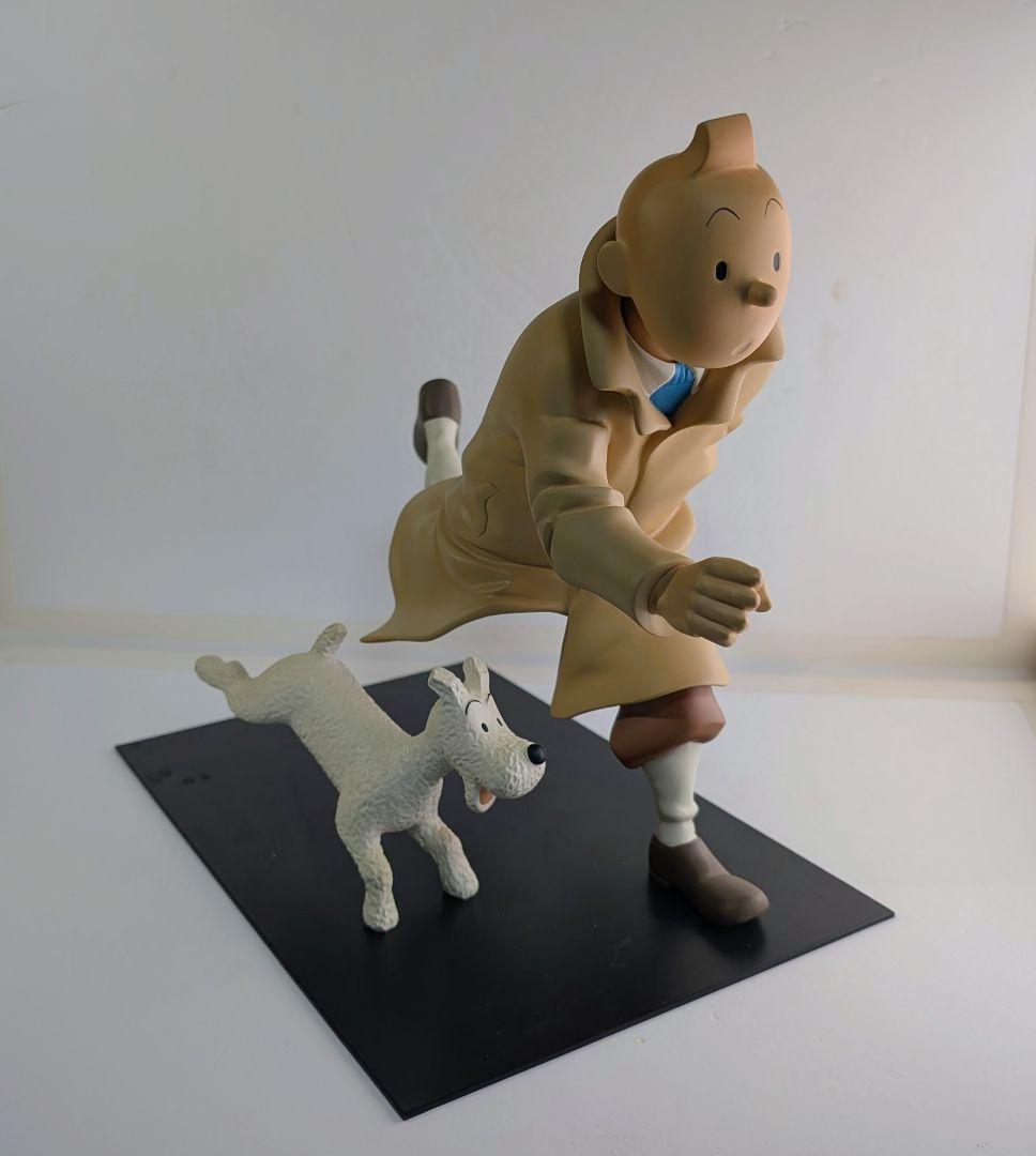 〈タンタンの冒険TINTIN&Yレジンフィギュアモデル（大）フランス製〉