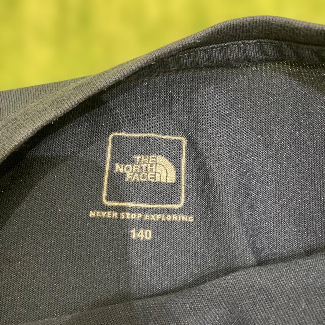 THE NORTH FACE Tシャツ2枚とショートパンツセット 140