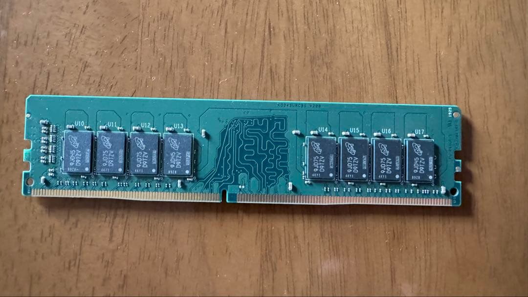 Crucial 16GB×2（32GB） DDR4 2666MHz メモリ