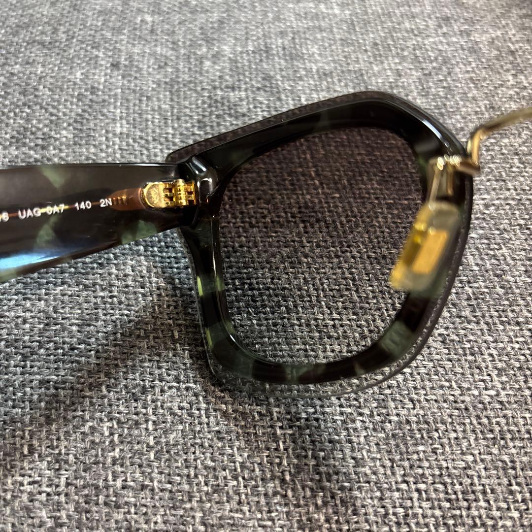 美品　MIU MIU サングラス リヴィール スクエア SMU04R