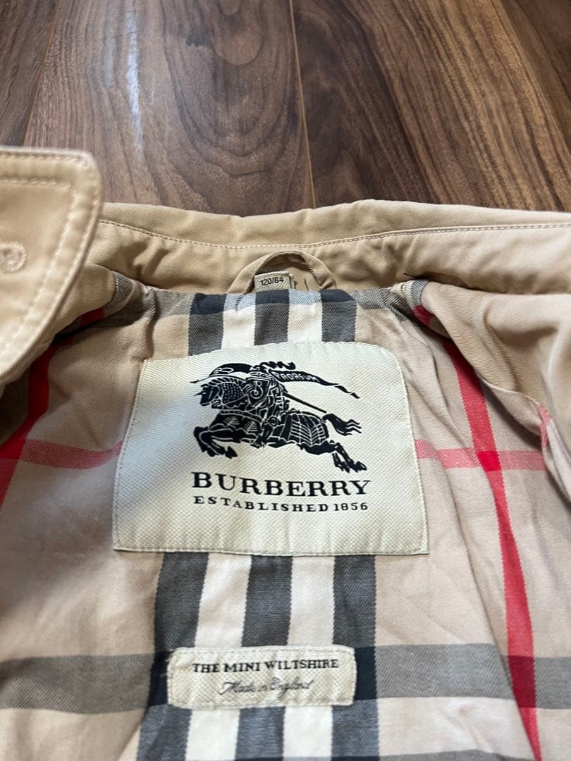 キッズBURBERRY トレンチコート サイズ120ベージュ