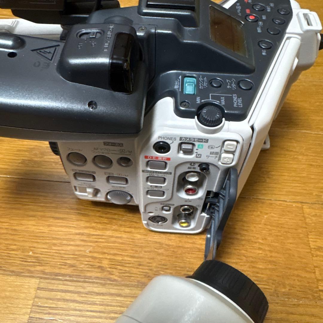 Canon LX-1 ビデオカメラ Hi8