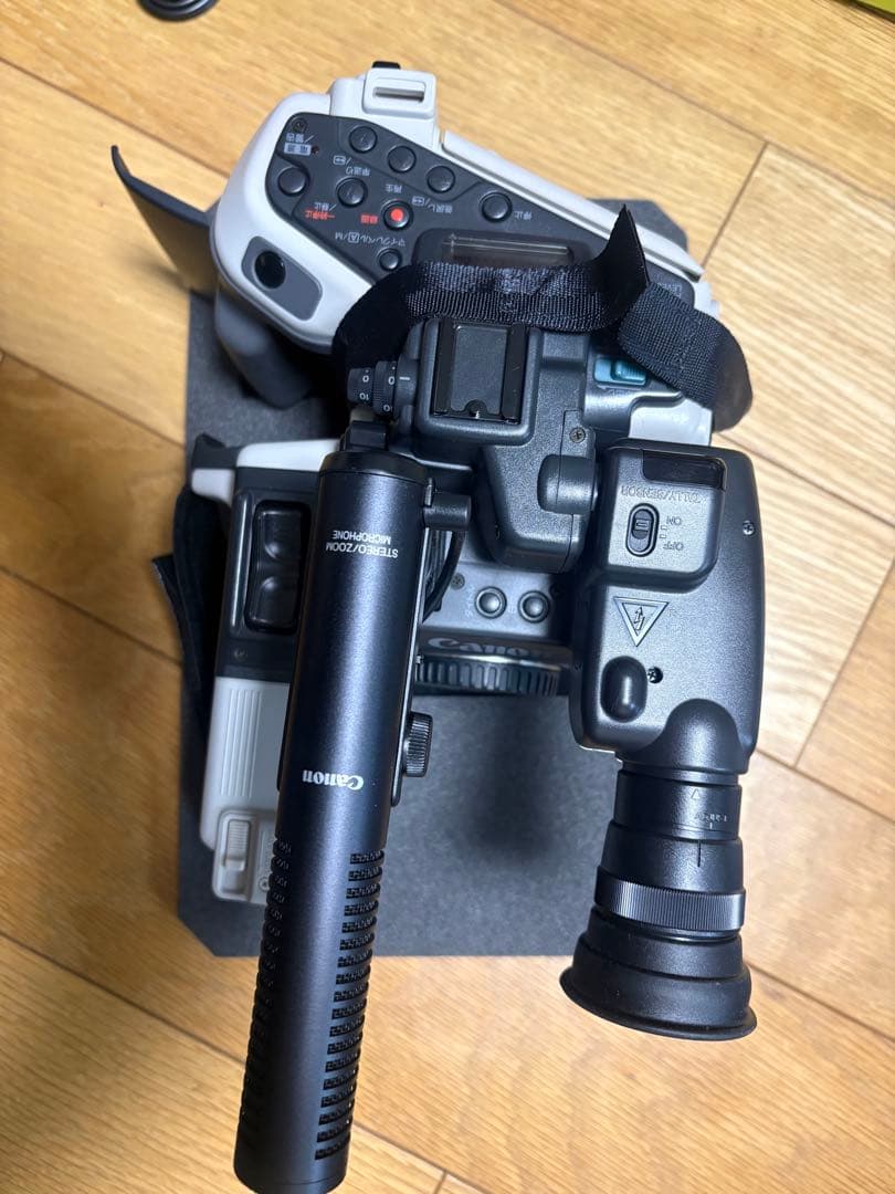 Canon LX-1 ビデオカメラ Hi8