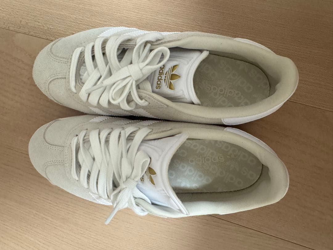 ★美品★adidas レディースゴルフシューズ 23cm
