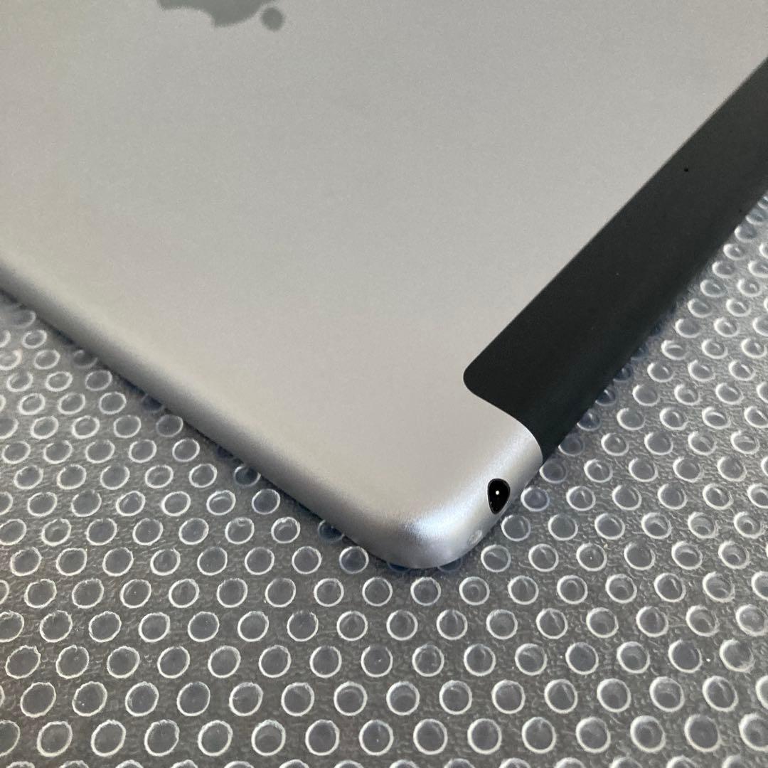 4088【早い者勝ち】電池最良好☆iPad6 第6世代 32GB SIMフリー☆