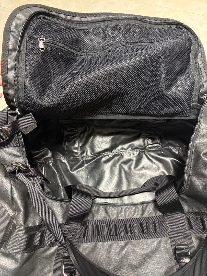 THE NORTH FACE TB0A3V0 ブラックボストンバッグ