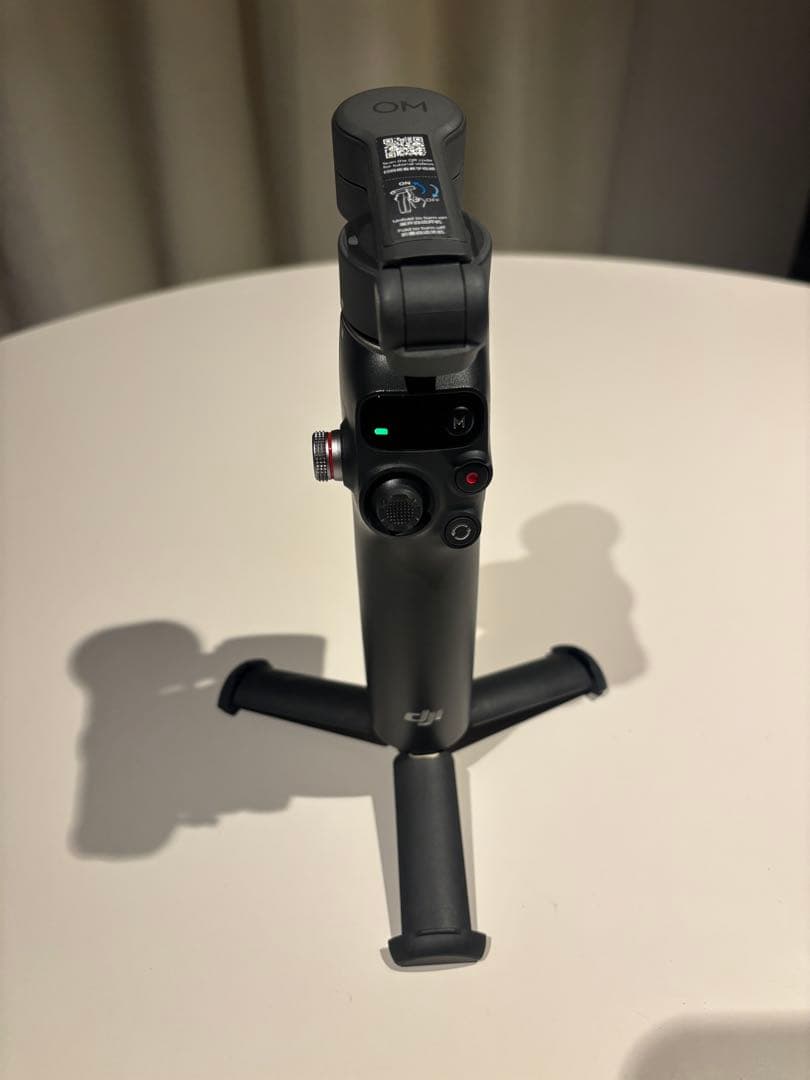 DJI osmo mobile8 スマートフォンスタビライザー ジンバル