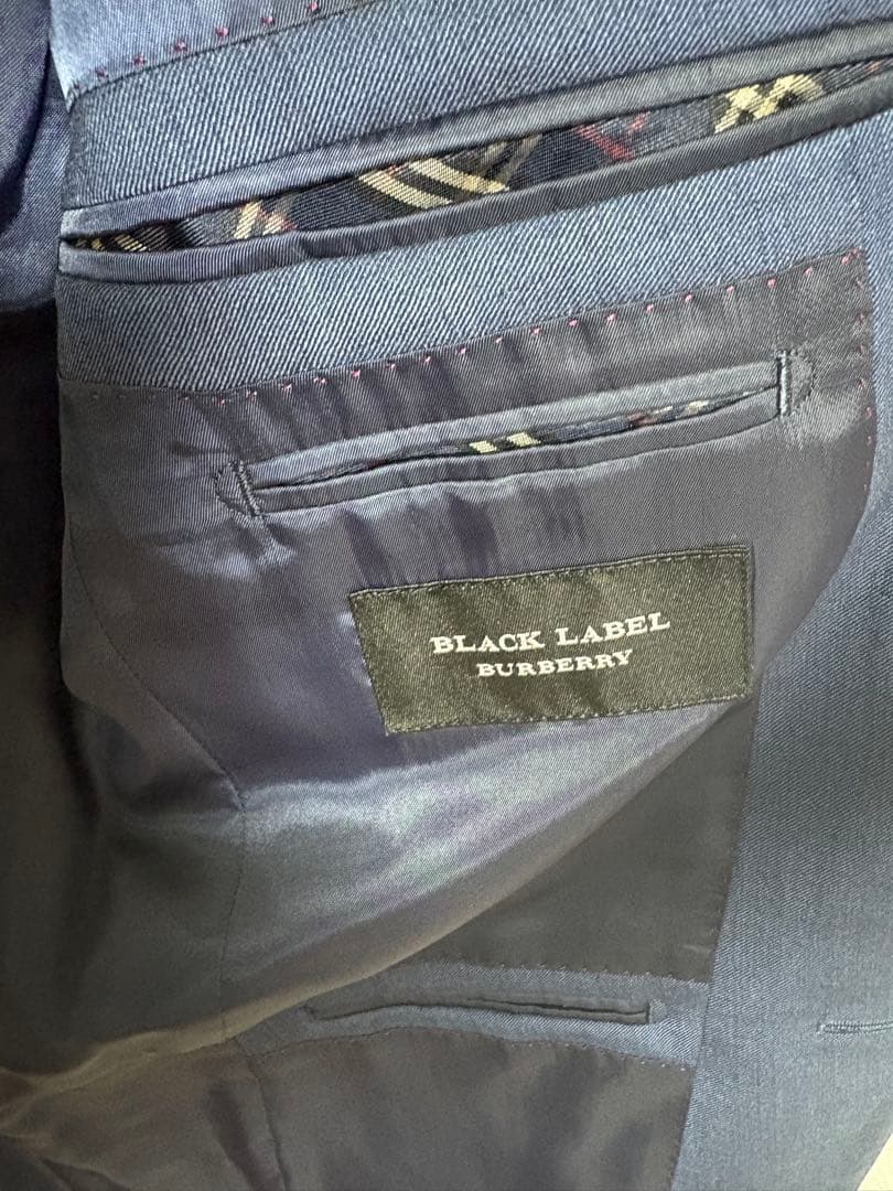 美品　BURBERRY BLACK LABEL ブルーネイビー スーツ　上下