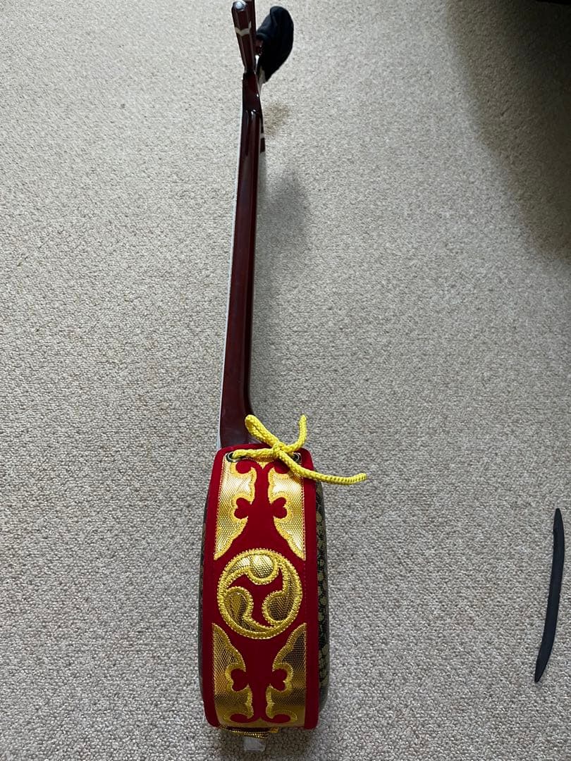 沖縄三線　合皮　ミディアムタイプ