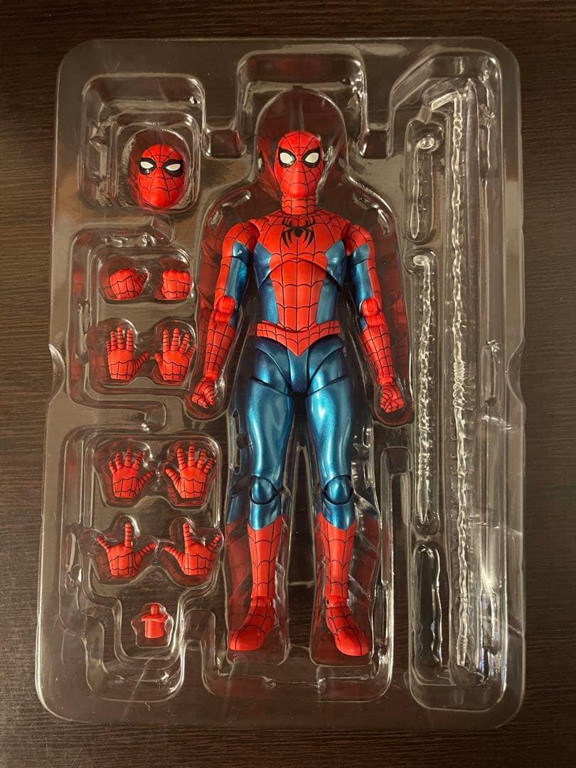 S.H.Figuartsスパイダーマン ニューレッド&ブルースーツ
