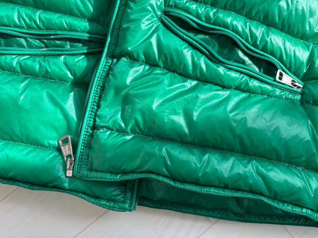 専用　MONCLER GUI グリーン ダウンベスト