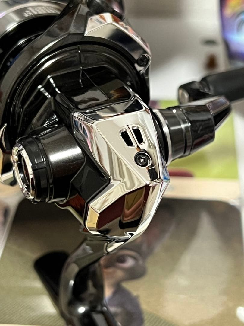 SHIMANO 23Vanquish C2000S スピニングリール