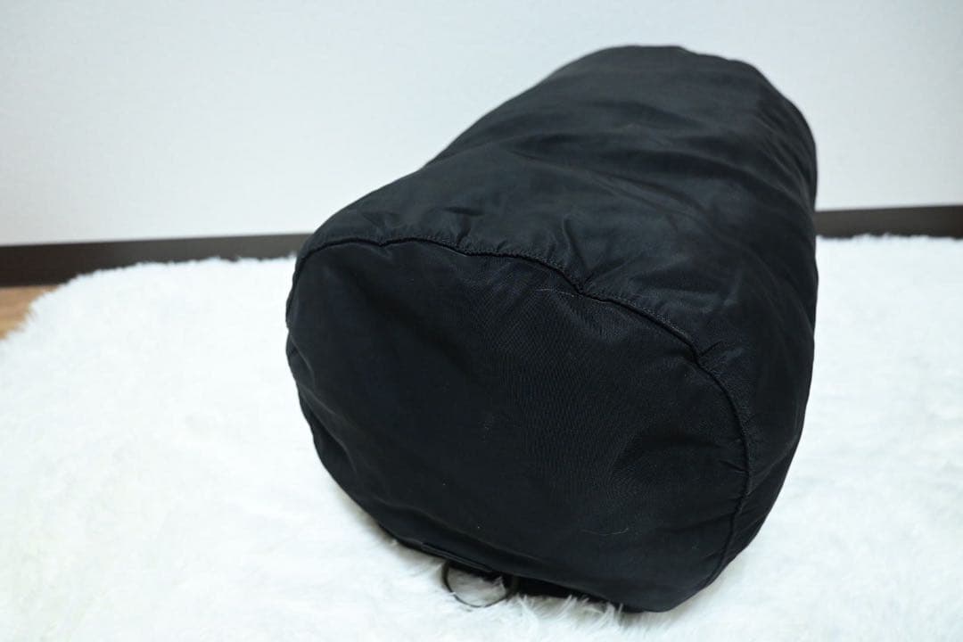 ぽ*た様 良品✨プラダ　ナイロン　ボストンバッグ　手提げ　大容量　旅行用