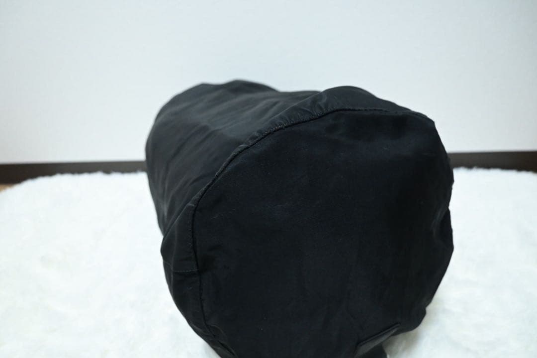 ぽ*た様 良品✨プラダ　ナイロン　ボストンバッグ　手提げ　大容量　旅行用