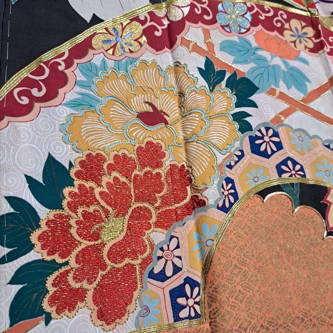 10月特別価格‼78000円→‼ アンティーク黒振袖！沢山の手刺繍