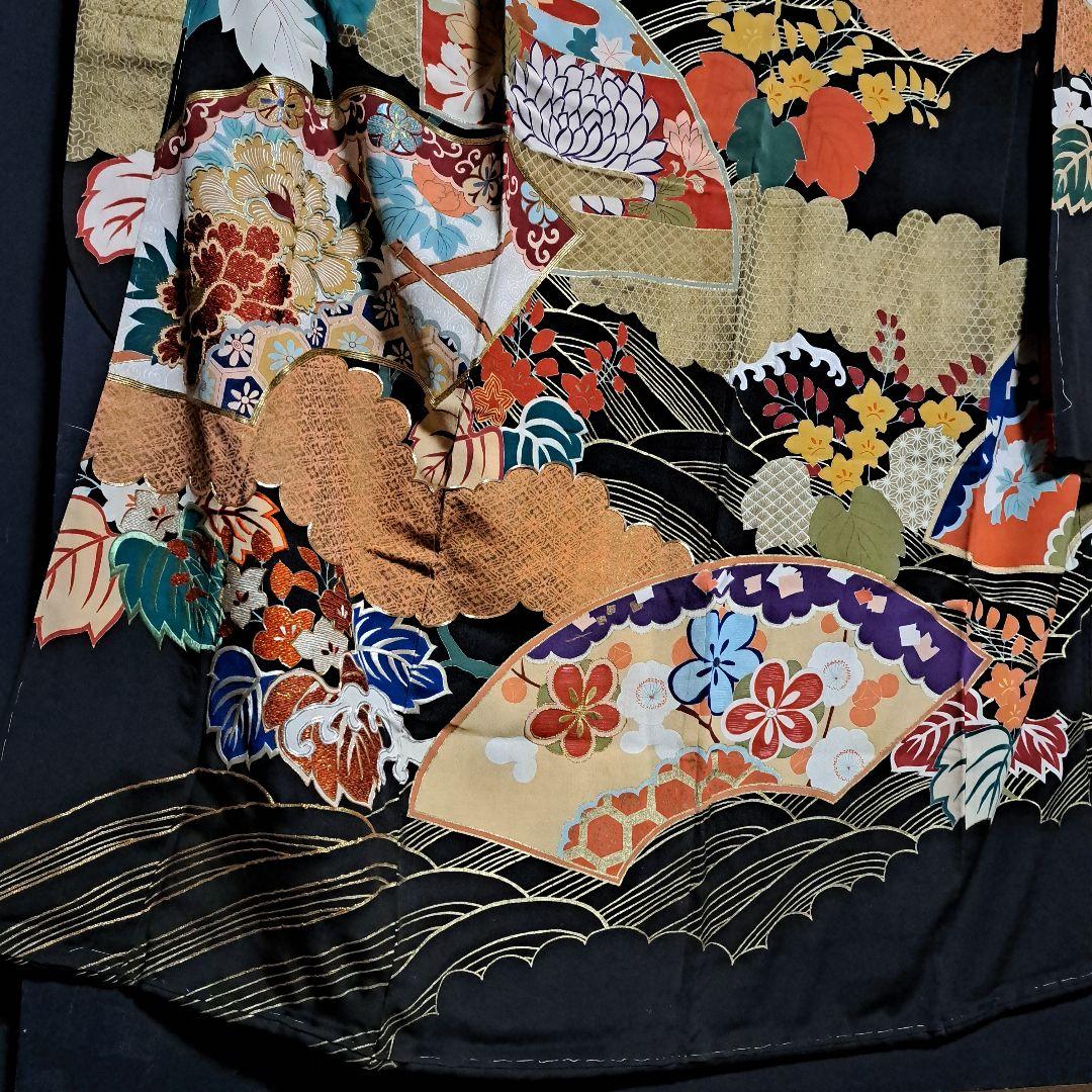 10月特別価格‼78000円→‼ アンティーク黒振袖！沢山の手刺繍