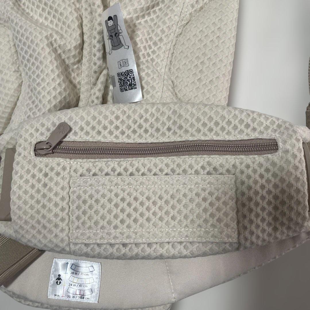 美品　エルゴベビー オムニデラックス　OMNI Deluxe ナチュラルベージュ