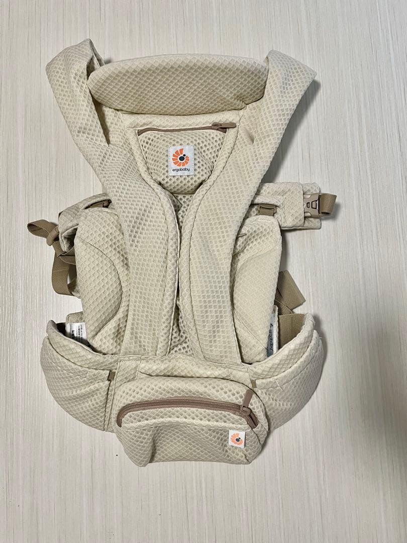 美品　エルゴベビー オムニデラックス　OMNI Deluxe ナチュラルベージュ