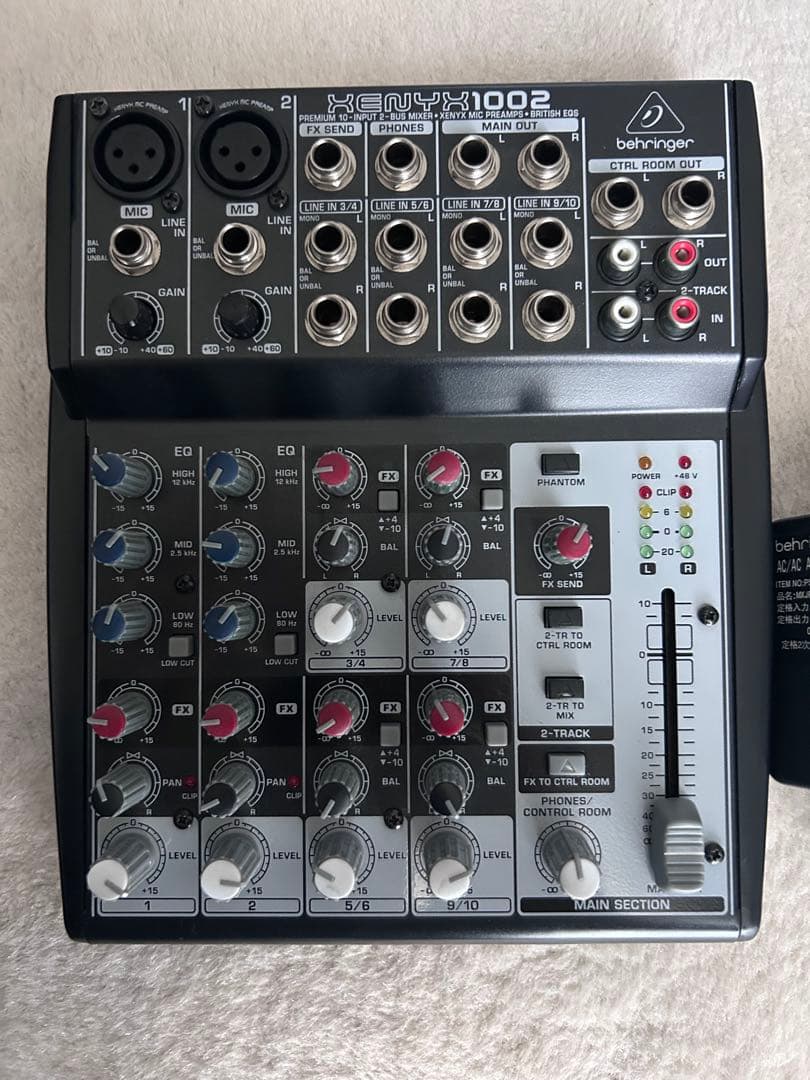 BEHRINGER XENYX 1002 アナログミキサー